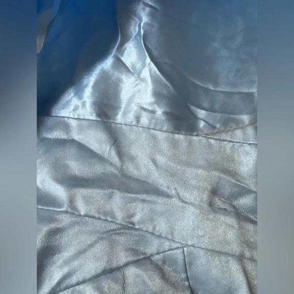 Mac Duggal Light Blue Ruffle Tiered Cut-Out Chiffon Gown Sz: 2 - Picture 16 of 16